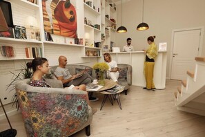 Reception - Citrus Boutique Hotel (Baku)