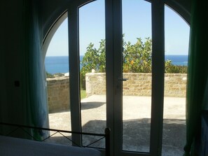 Internet - Charly Point Villa-Apartment, Doppelzimmer by Interhome (Evangelismos)