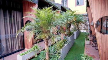 Japanese-style Triple Room, Mountain View | Frette Italian sheets, premium bedding, pillowtop beds, minibar