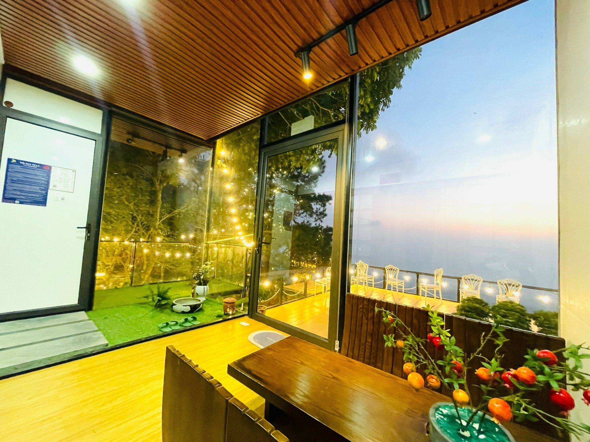 行政雙人房, 山景 | 義大利 Frette 床單、高級寢具、舒適加層、迷你吧