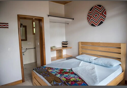 Luxury Boat Cruise on Lake kivu, explore green islands, See the swimming cows ….