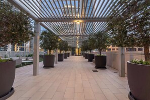Terrace/patio - Free housekeeping visits during your stay - StayShort - 2 BR in Downtown Sleeps 4 with Beautiful Views (Downtown)