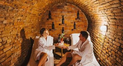Weinfass-Suite für 2 Personen in Grub an der March by Interhome