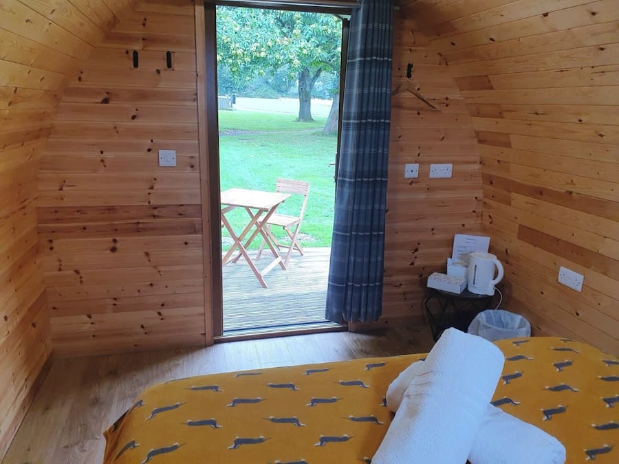 Economy Cabin, Garden View