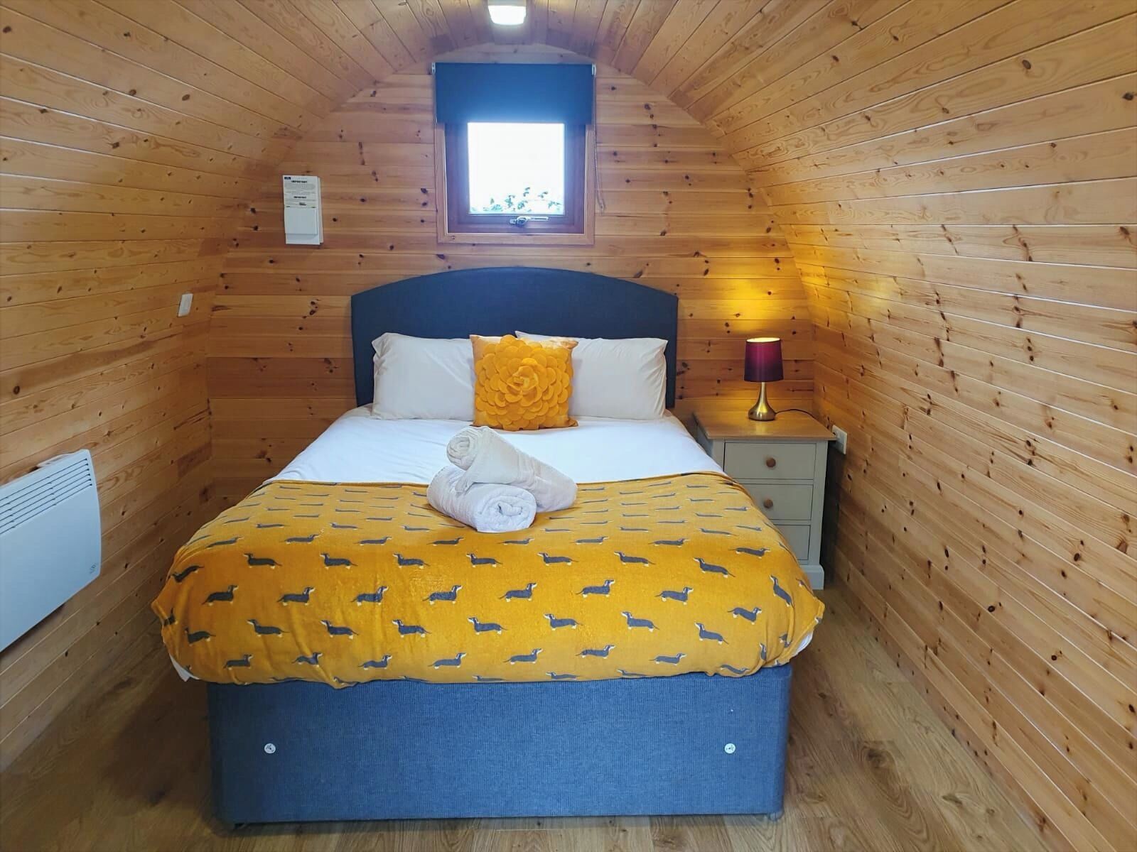 Economy Cabin, Garden View