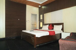 Free WiFi - Hotel Royal Plaza (Chandigarh)