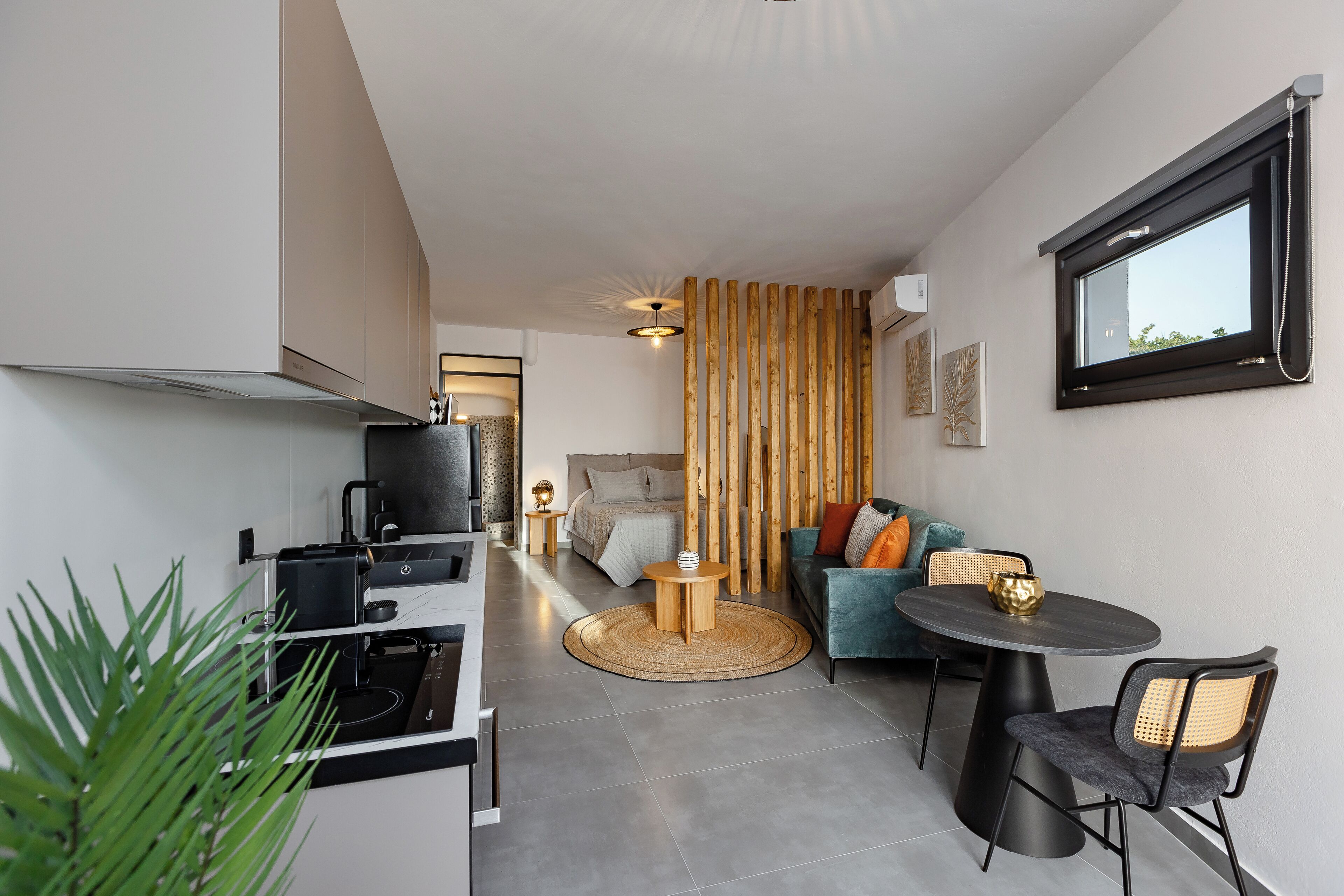 Căn hộ Junior, sân hiên, quang cảnh biển | Khu phòng khách