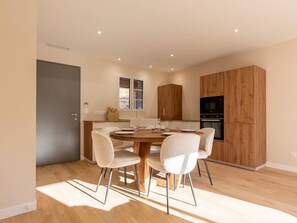 Dining - Modern house in Armenteule, 6 ppl, WiFi, pets allowed (Loudenvielle-Armenteule)