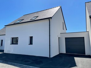 Exterior - Modern house for 6 in St Gildas de Rhuys, Wifi, parking (Saint-Gildas-de-Rhuys)