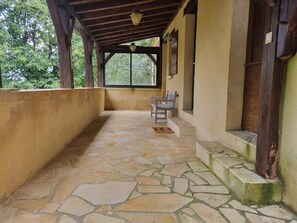 Terrace/patio - Renovated family home with large garden and pets allowed (Saint-Crépin-et-Carlucet)