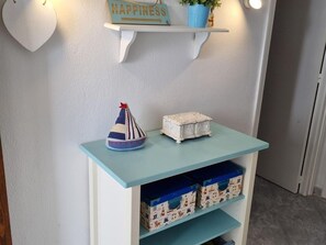 Interior - Luxury Apartment in Salou - 2-Min Walk to Levante Beach, Sleeps 7 (Salou)
