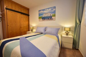 Room - Book Jet - Sunny Holiday Home with Garden and strong wifi (Costa Calma)