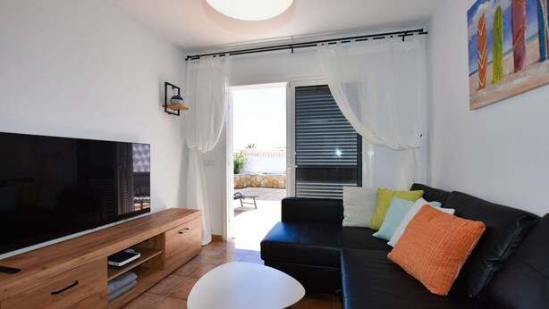 Unclassified image, 1 of 19, button - Book Jet - Sunny Holiday Home with Garden and strong wifi (Costa Calma)