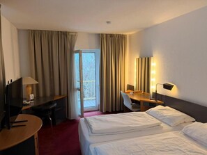 Deluxe-Doppel- oder -Zweibettzimmer, Balkon, Stadtblick