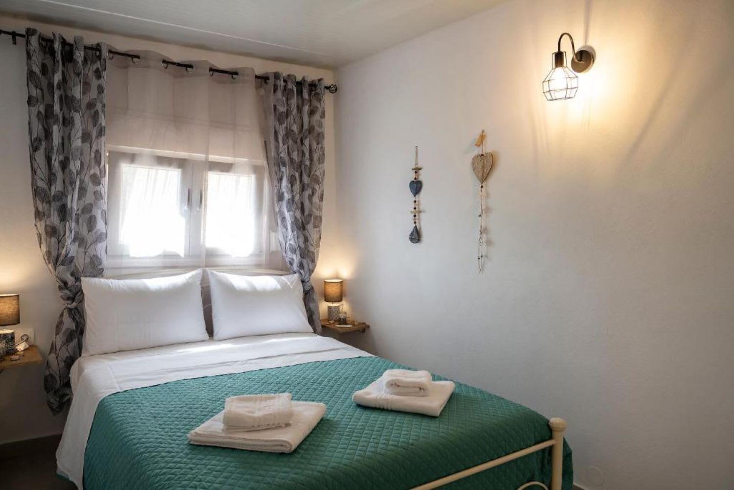 1 bedroom, soundproofing, Internet