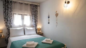 1 bedroom, soundproofing, Internet