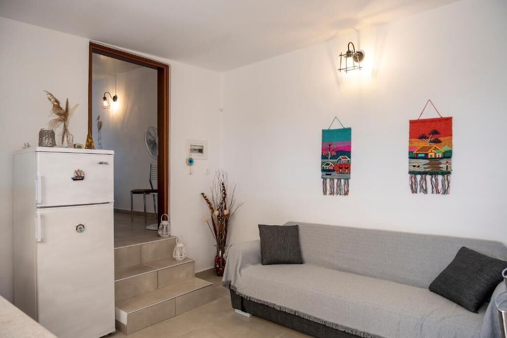 1 bedroom, soundproofing, Internet