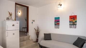 1 bedroom, soundproofing, Internet