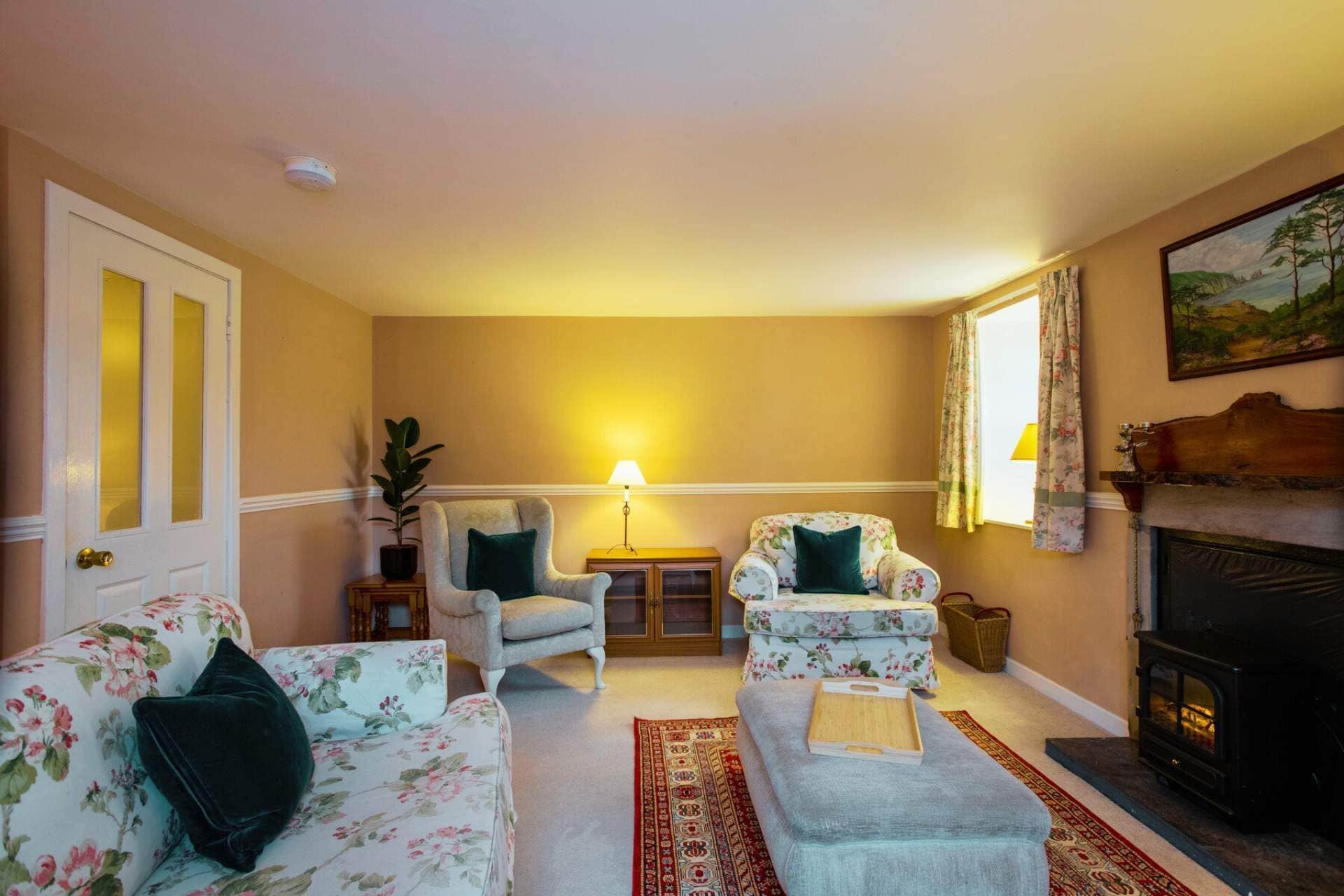 House | 4 bedrooms, Internet