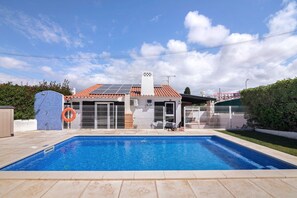 Pool - Villa Lotus with Private Pool and Air Conditioning (Albufeira)
