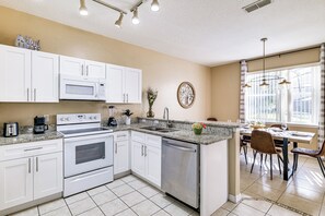 Interior - 9 Mi to Disney: Davenport Home w/ Pool & Game Room (Davenport)