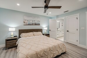 House (3 Bedrooms) | Interior - 2 Mi to Beach Park: Luxe Bonita Springs Getaway (Bonita Springs)