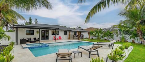 House (3 Bedrooms) | Front of property