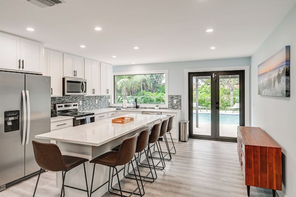 House (3 Bedrooms) | Interior - 2 Mi to Beach Park: Luxe Bonita Springs Getaway (Bonita Springs)