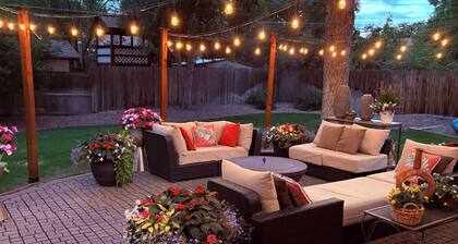 9 Mi to Red Rocks: Modern Getaway w/ Private Yard