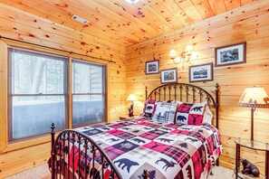 House (3 Bedrooms) | Interior - Game Room & Hot Tub! Family Cabin in Blue Ridge (Blue Ridge)
