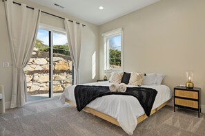6 bedrooms, desk, iron/ironing board, free WiFi - Ultimate Multi-Family & Reunion Retreat (Heber City)