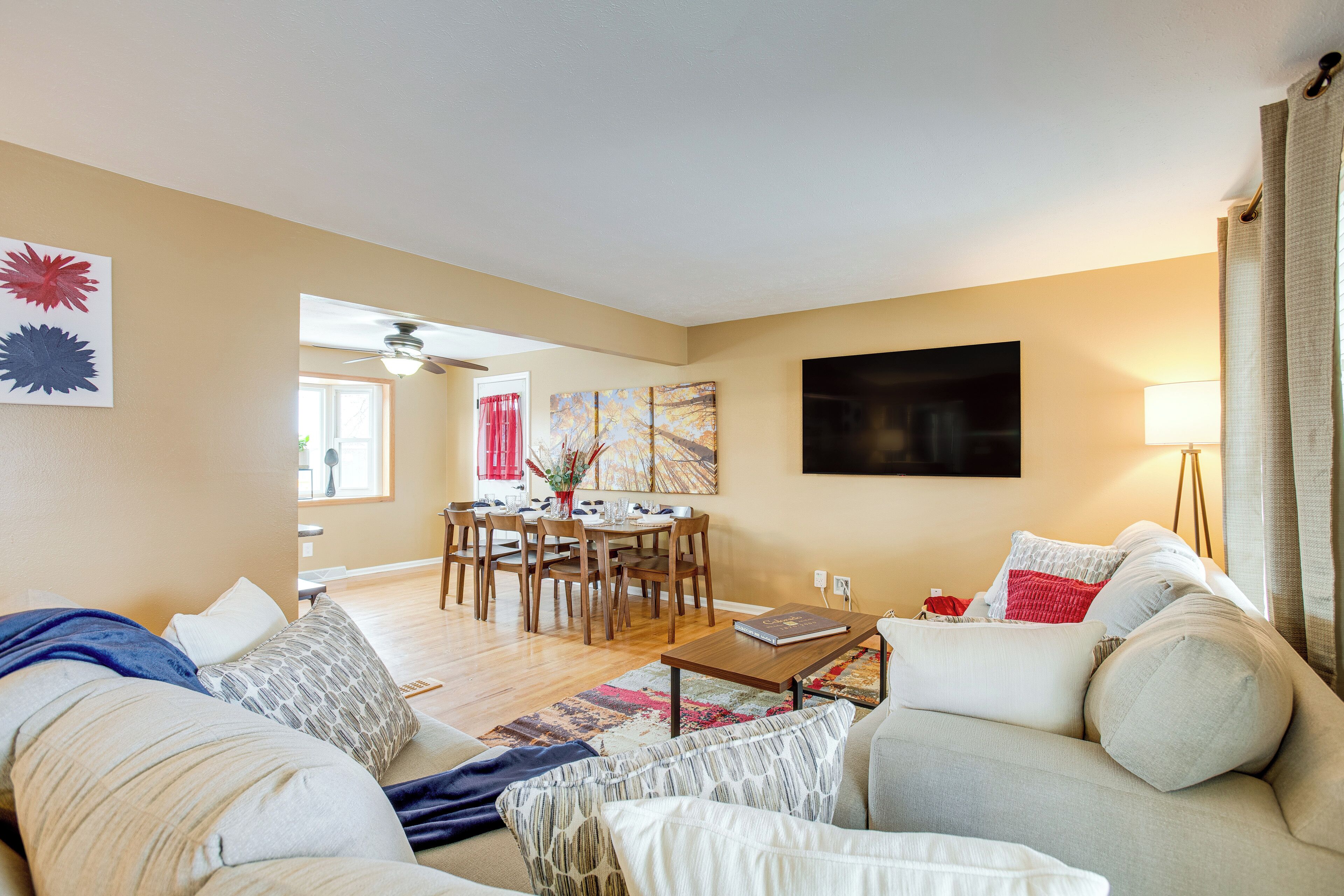 House (5 Bedrooms) | Front of property