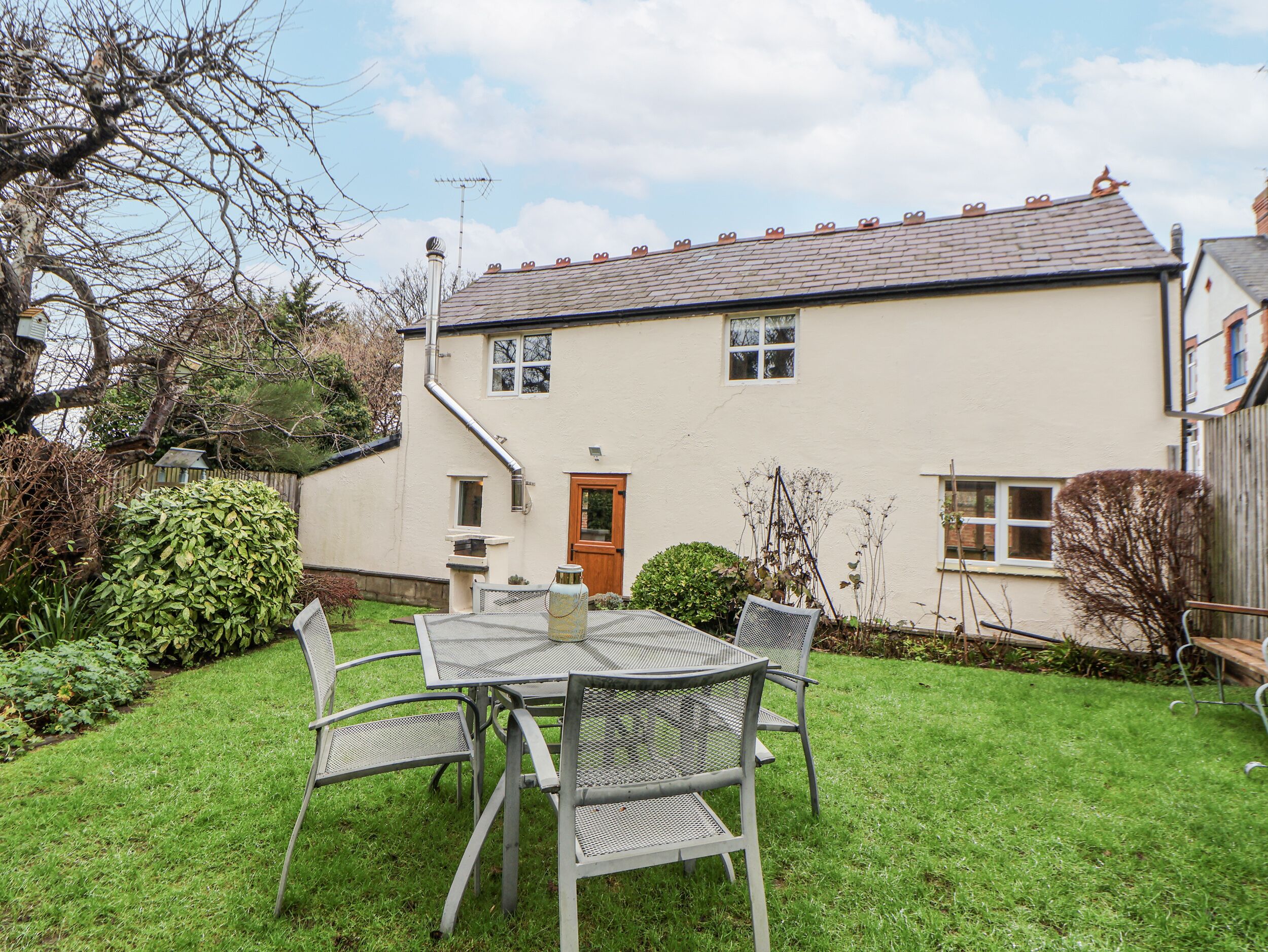 Cottage | Buiten dineren