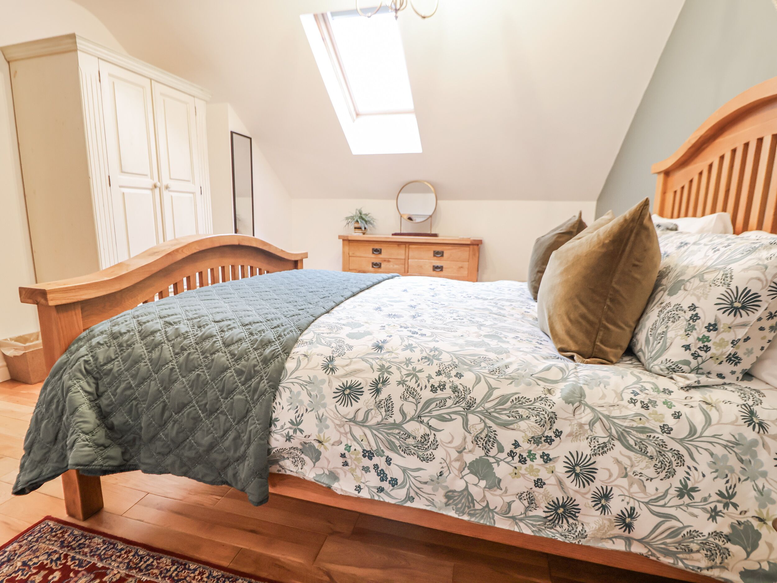 คอทเทจ | 2 ห้องนอน, ห้องพักตกแต่งอย่างมีเอกลักษณ์, ตกแต่งพิเศษโดยเฉพาะ, Wi-Fi ฟรี