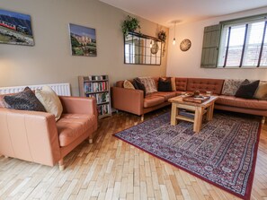 Cottage | Living area - The Stables (Prestatyn)