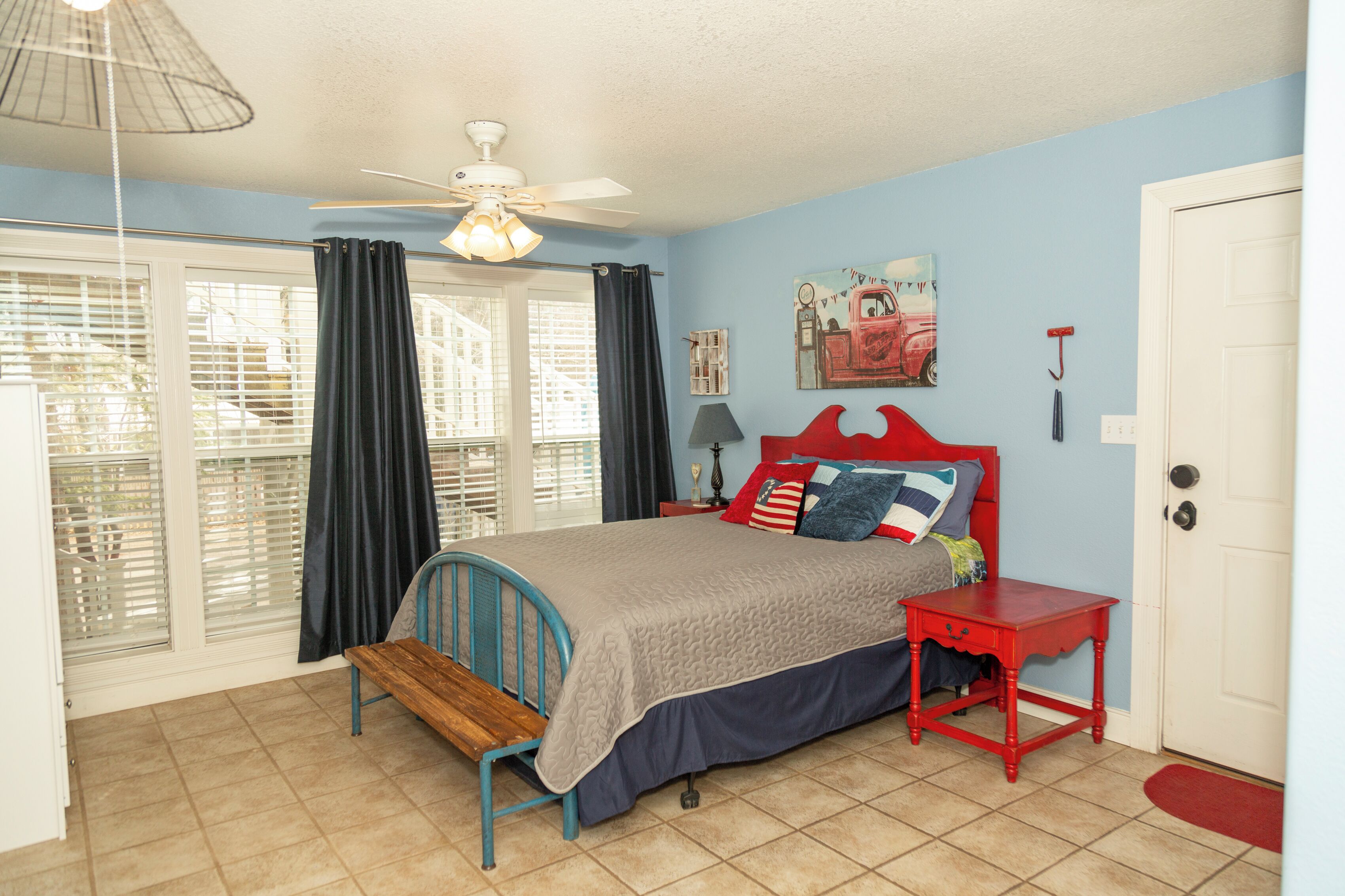 1 bedroom, free WiFi, bed sheets