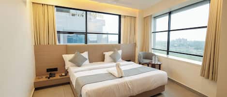 Kamar Eksekutif | Ruang kerja ramah laptop, Wi-Fi gratis, dan seprai linen