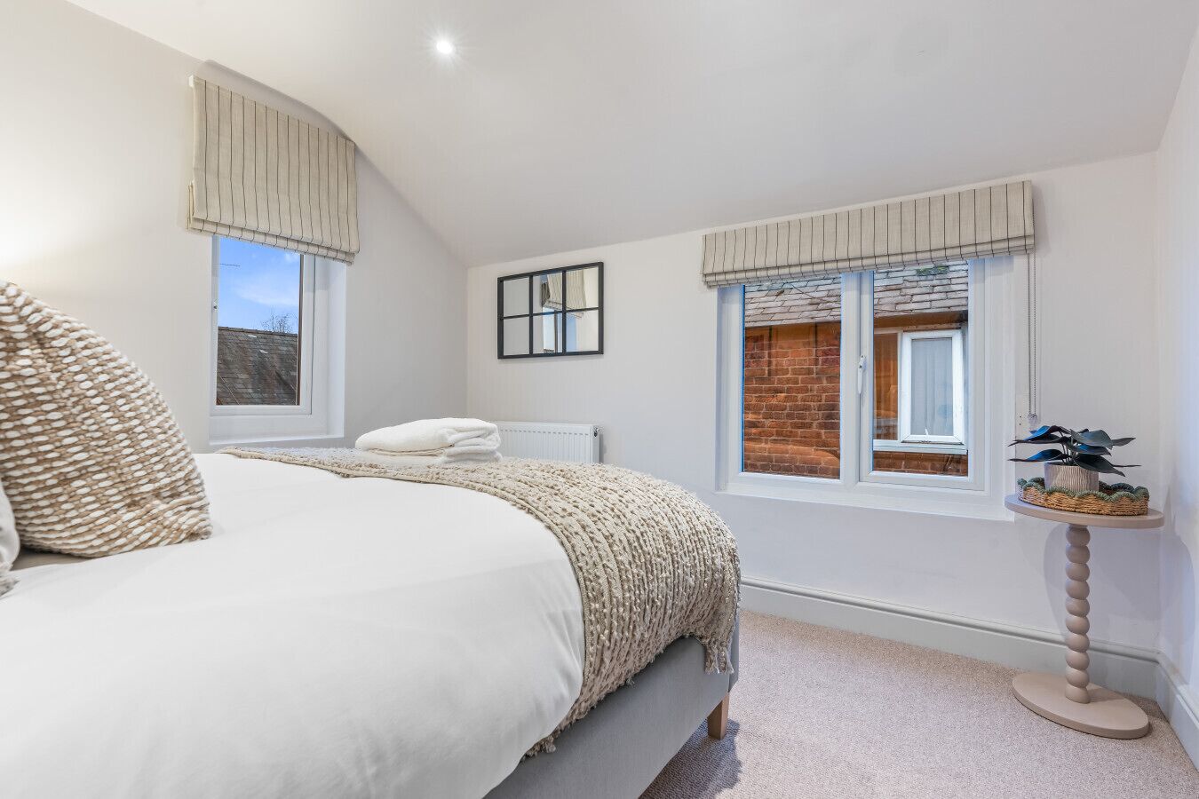 Strykejern/-brett, wi-fi og sengetøy