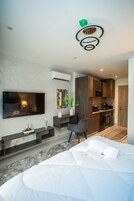 Studio, Balcony, City View | Blackout drapes, soundproofing, iron/ironing board, free WiFi