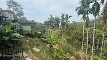 House, 1 Bedroom, Smoking, Balcony | Garden