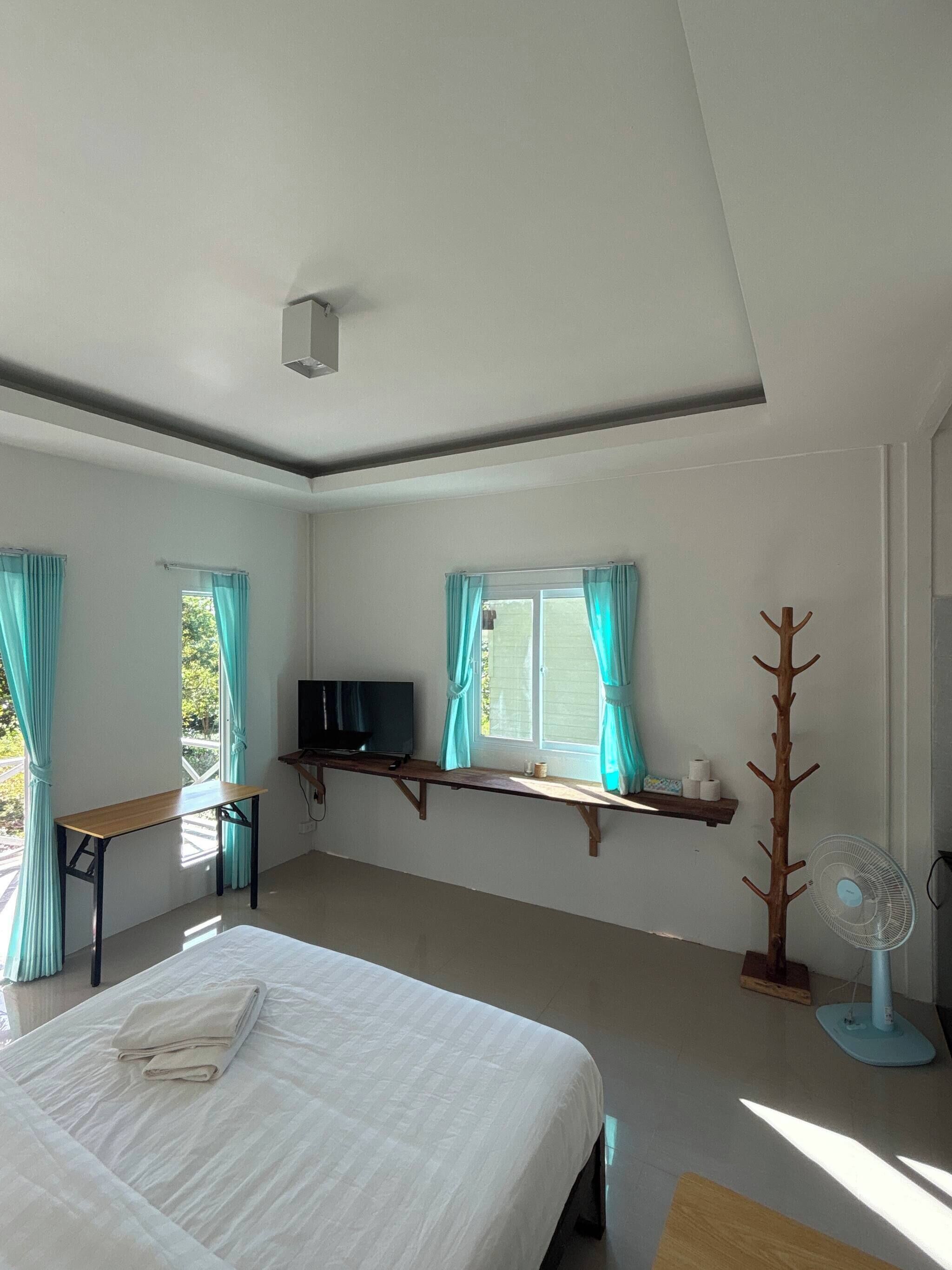 Bungalow, 1 Bedroom, Accessible, Smoking | 1 bedroom