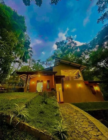 Exterior. Rivers Edge Resort Sinharaja