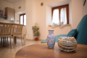 Interior detail - Casa Arduini (Supino)