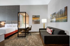 Desk, iron/ironing board, WiFi, bed sheets - Near Downtown Parker | Free Breakfast + Pool (Parker)