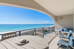 Outdoor dining - Villa Coyaba 303 | Fully Remodeled in 2025 | 2 Beach chair Sets Included YFAB (Destin)