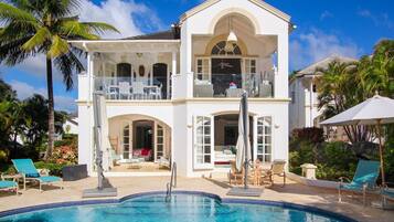 Villa, 3 Bedrooms | Pool
