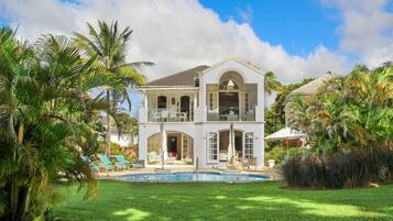 Villa, 3 Bedrooms | Exterior