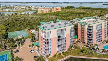 Condo, 3 Bedrooms | Exterior