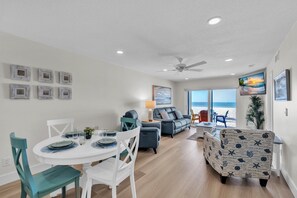 House, 2 Bedrooms | Dining - Nautilus #111 2 Bedroom Home (Holmes Beach)