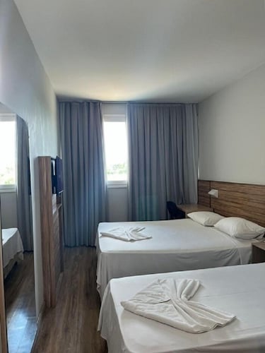 Hotel Canoeiros by Easy Hotéis 